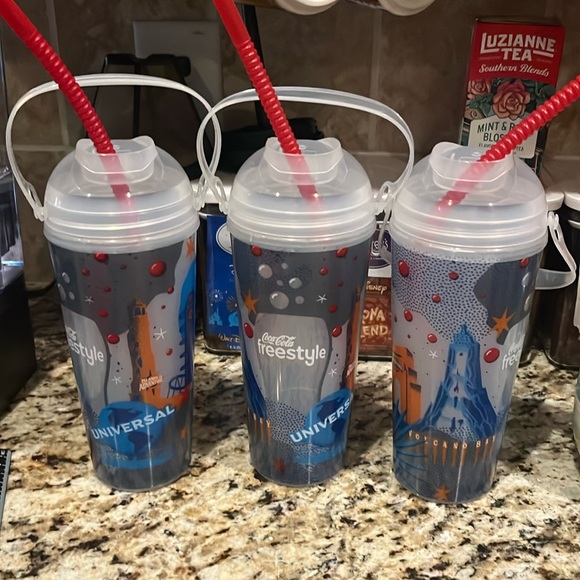 Universal Studios Islands of Adventure Volcano Bay Refillable Mugs Set of 3 Coke - Picture 1 of 5